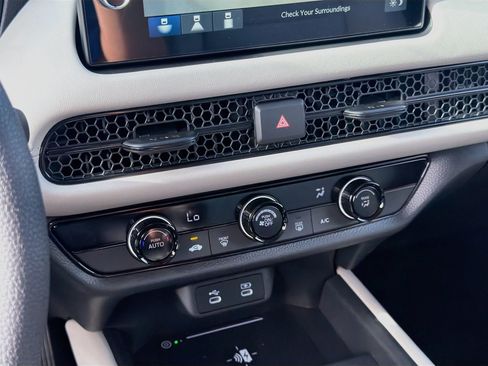 New 2027 Honda HR-V LX image 13