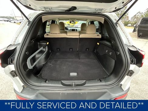 Used 2017 Jeep Cherokee Latitude w/ Safety/Convenience Group image 9