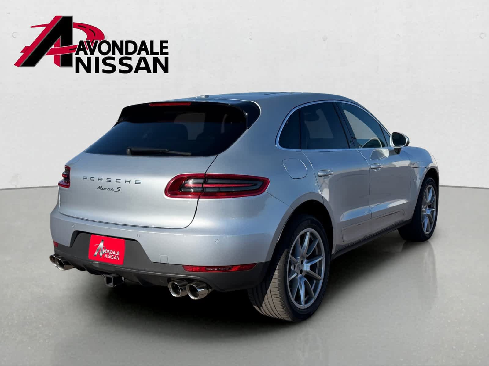 Used 2016 Porsche Macan S AWD/4WD image 4