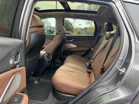 Used 2025 Acura RDX SH-AWD w/ Advance Package image 15