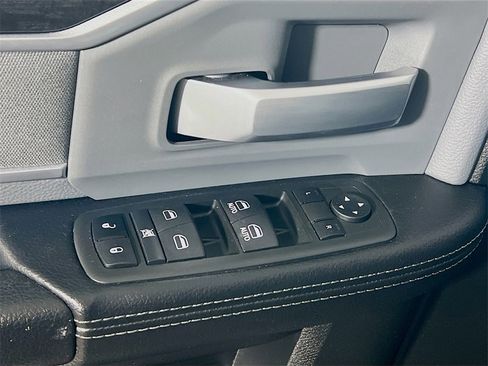 Used 2022 RAM 2500 Big Horn image 16