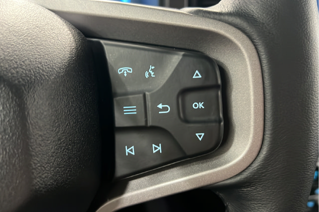 Used 2025 Ford Bronco Badlands AWD/4WD image 34