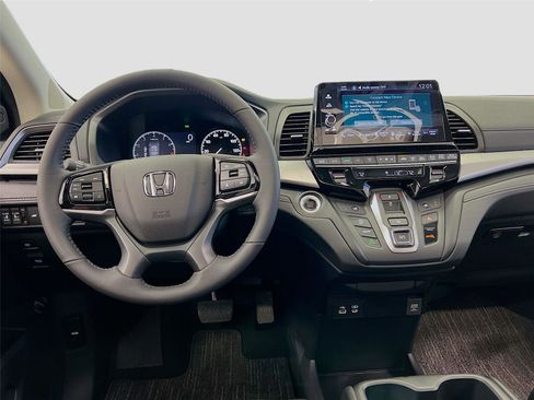 New 2026 Honda Odyssey EX-L image 2