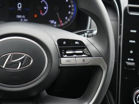 Used 2022 Hyundai Tucson SEL image 17