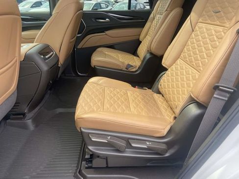 Used 2023 Cadillac Escalade Sport w/ Touring Package RWD image 10