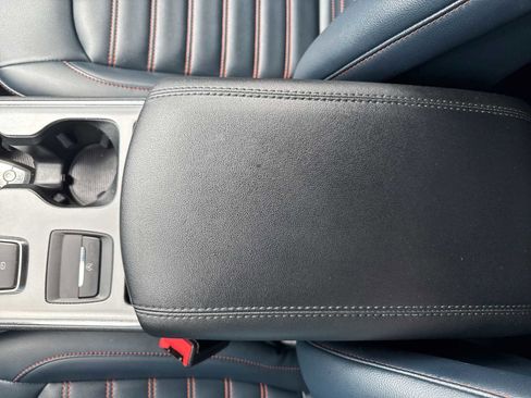 Used 2022 Ford Edge SEL w/ Sport Appearance Package image 34