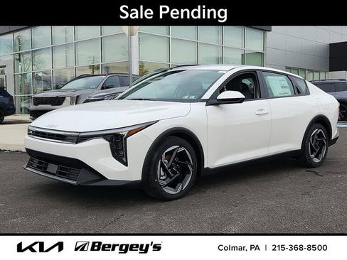 New 2025 Kia K4 EX FWD image 1