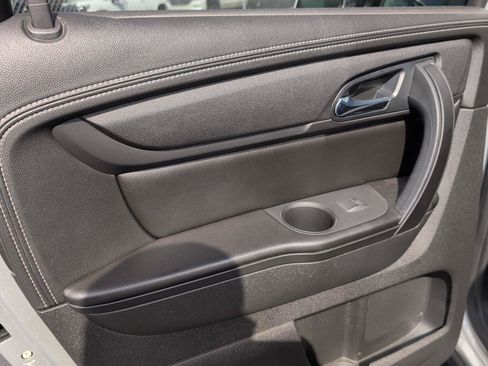Used 2015 Chevrolet Traverse LT w/ LPO, 'HIT The Road' Package FWD image 34
