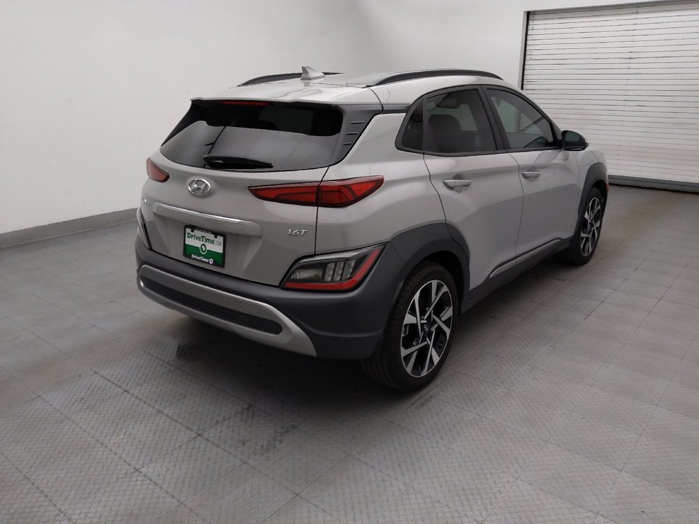 Used 2023 Hyundai Kona Limited FWD image 9
