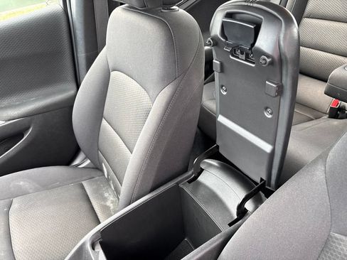 Used 2025 Chevrolet Malibu LT FWD image 16