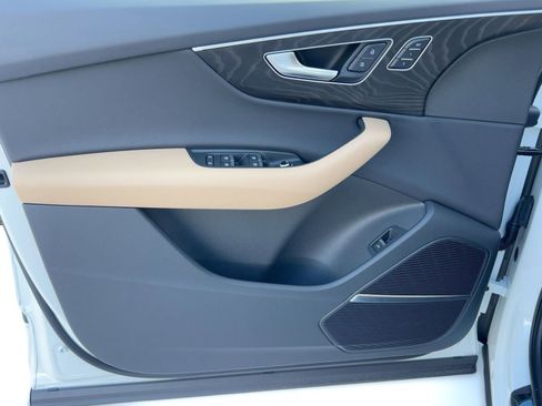 New 2026 Audi Q7 2.0T Premium image 13