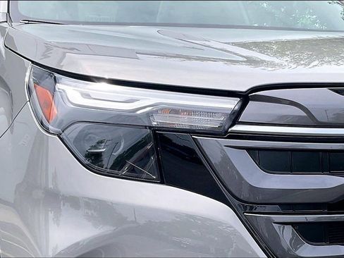 Certified 2026 Subaru Forester Premium AWD/4WD image 32