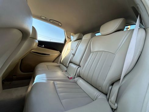 Used 2016 INFINITI QX50 Sport Utility 4D w/ Premium Package image 16