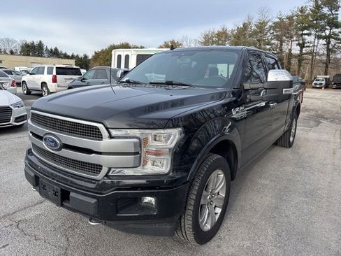 Certified 2018 Ford F150 Platinum w/ Equipment Group 701A Luxury image 3