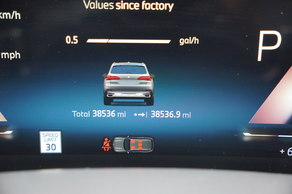 Used 2026 BMW X5 xDrive40i AWD/4WD image 38