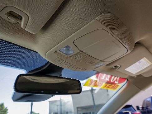 Used 2021 Ford Edge SEL image 29