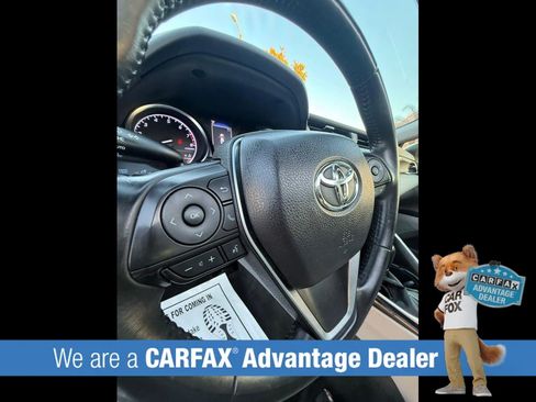 Used 2018 Toyota Camry SE w/ Moonroof Package FWD image 46