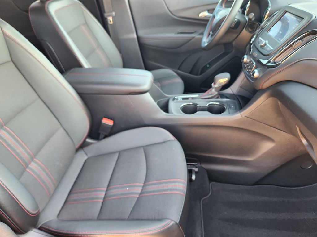 Certified 2023 Chevrolet Equinox RS FWD image 14