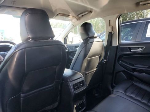 Used 2024 Ford Edge SEL AWD/4WD image 11