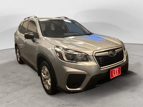 Used 2021 Subaru Forester AWD/4WD image 7
