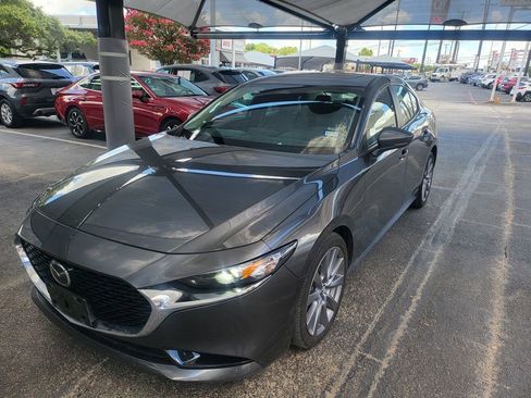 Used 2025 MAZDA MAZDA3 s FWD image 1