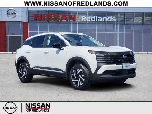 New 2026 Nissan Kicks SV w/ Interior Electronics Package FWD image 1