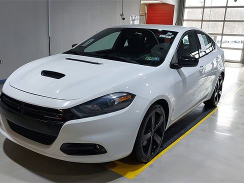 Used 2016 Dodge Dart SXT image 18