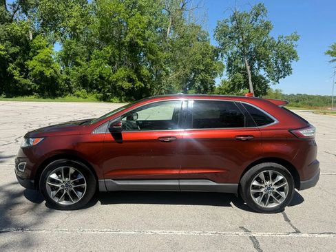 Used 2016 Ford Edge Titanium w/ Equipment Group 302A FWD image 8