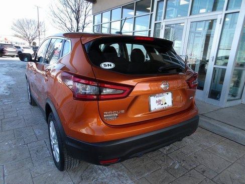 Certified 2022 Nissan Rogue Sport S image 5