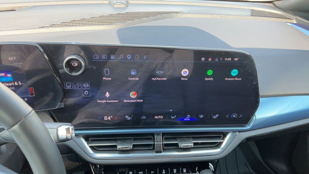 Certified 2024 Chevrolet Equinox EV LT FWD image 34