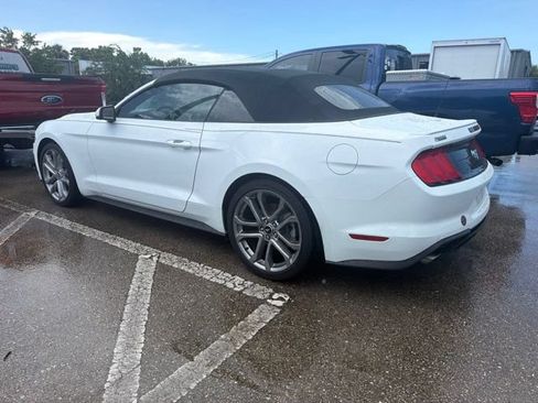 Certified 2023 Ford Mustang Convertible RWD image 3