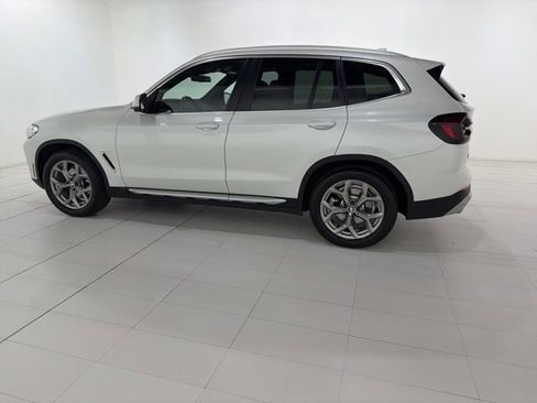 Used 2022 BMW X3 xDrive30i AWD/4WD image 2