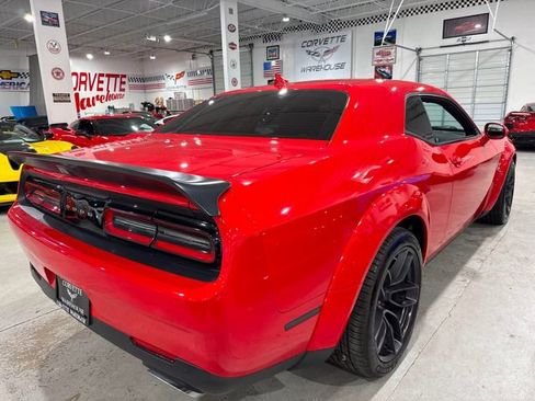 Used 2019 Dodge Challenger R/T Scat Pack RWD image 5