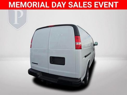 New 2025 Chevrolet Express 2500 w/ Driver Convenience Package RWD image 7