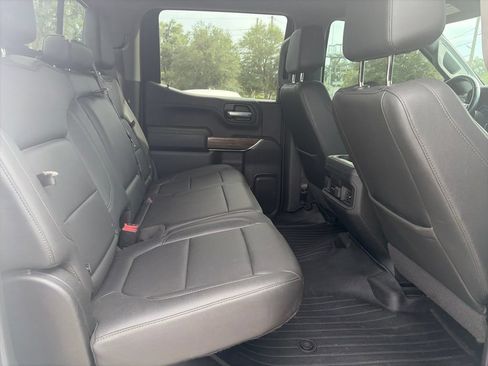 Used 2022 Chevrolet Silverado 1500 RST w/ Convenience Package II AWD/4WD image 13