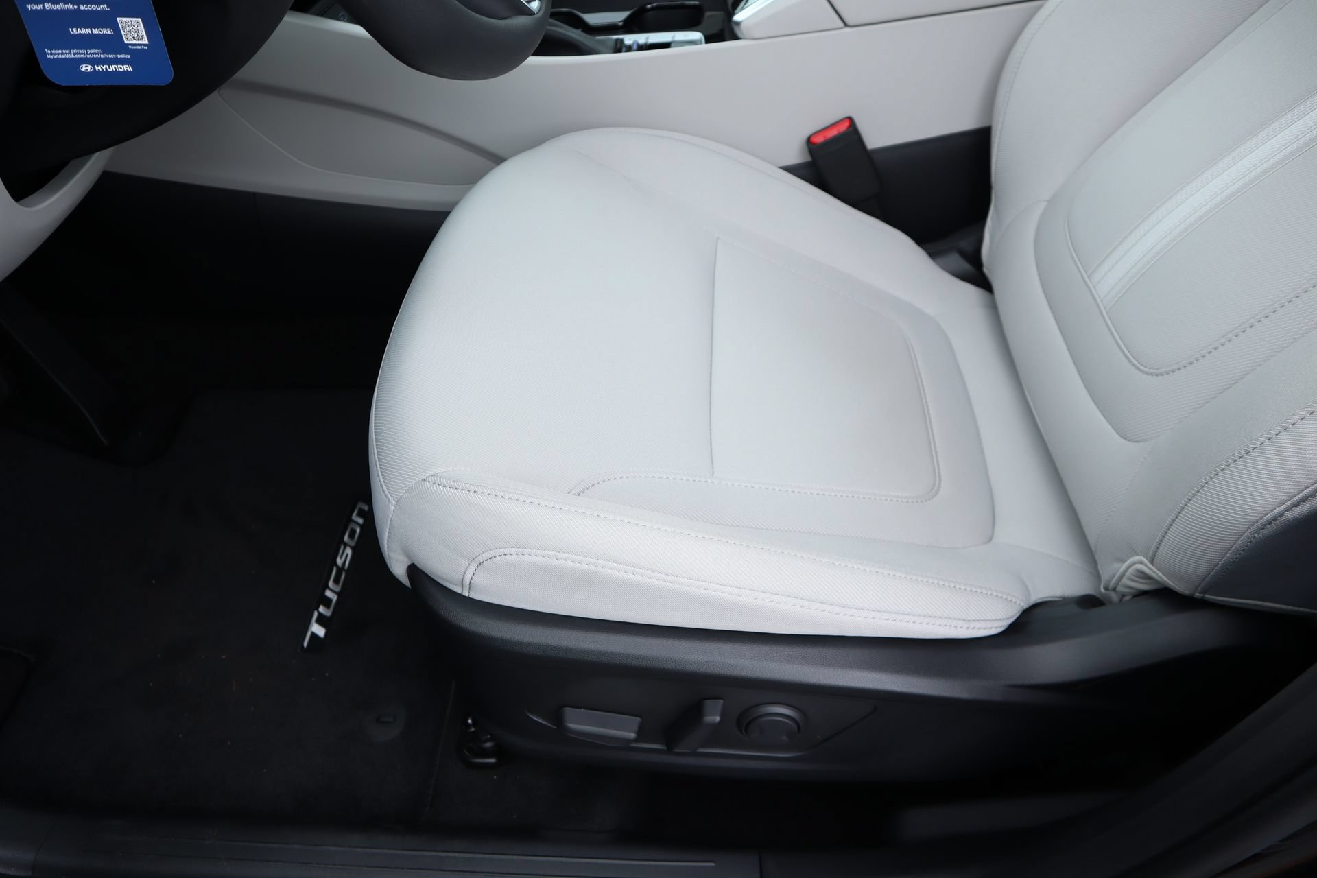 New 2026 Hyundai Tucson SEL AWD/4WD image 17