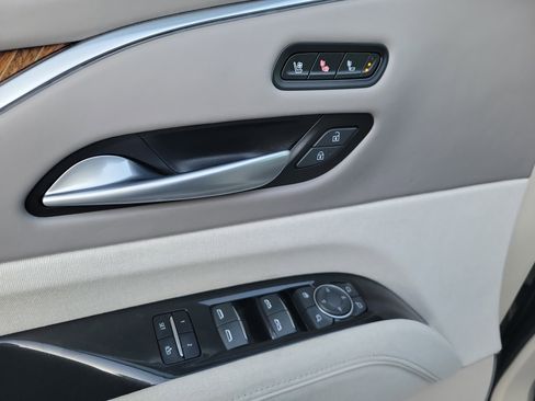 Certified 2023 Cadillac Escalade ESV Premium Luxury Platinum w/ LPO, Radiant Package image 21