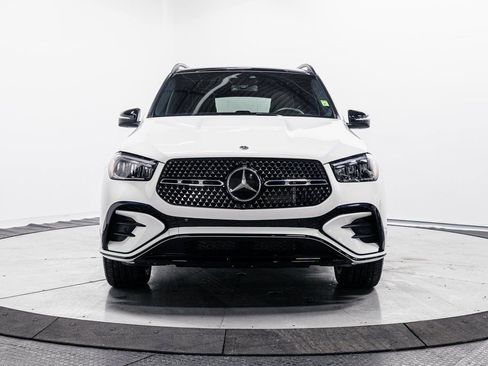 Used 2024 Mercedes-Benz GLE 450e 4MATIC w/ AMG Line Exterior image 2
