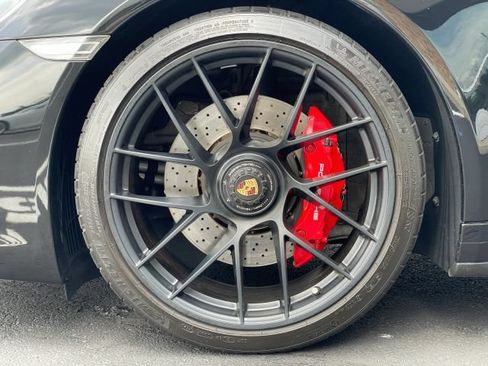 Used 2018 Porsche 911 Carrera 4 GTS AWD/4WD image 22