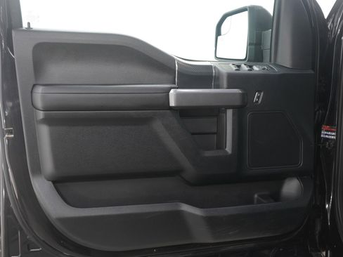 Used 2019 Ford F150 XLT w/ Equipment Group 302A Luxury image 21