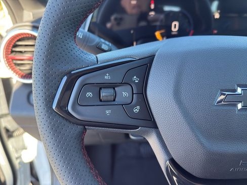 New 2026 Chevrolet Trax RS w/ Sunroof Package image 17