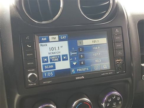 Used 2014 Jeep Patriot Sport image 20