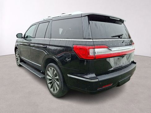 Used 2020 Lincoln Navigator Reserve AWD/4WD image 5