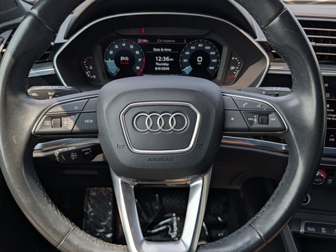 Used 2023 Audi Q3 2.0T Premium Plus w/ Premium Plus Package AWD/4WD image 25