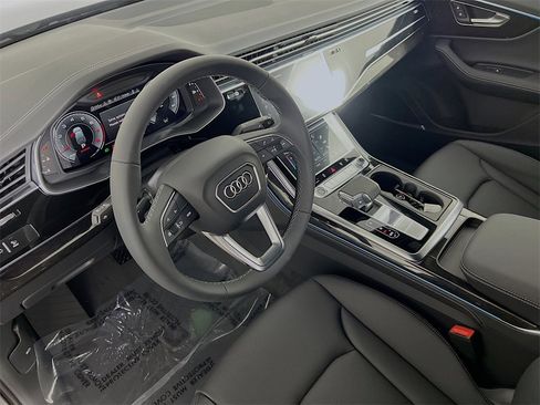 New 2026 Audi Q7 3.0T Premium Plus image 9