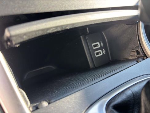 Used 2017 Ford Edge SEL w/ Equipment Group 201A image 25