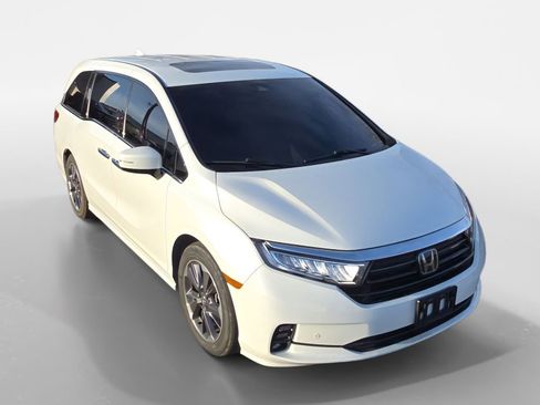 Used 2022 Honda Odyssey Elite image 24