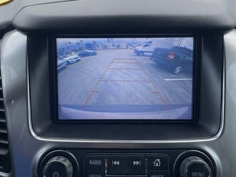 Used 2019 Chevrolet Tahoe LT image 17