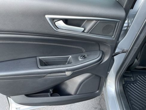 Used 2022 Ford Edge Titanium image 62