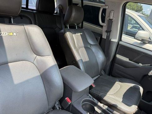 Used 2019 Nissan Frontier PRO-4X w/ Pro-4x Luxury Package AWD/4WD image 5
